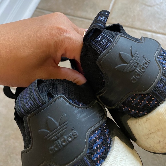Adidas NMD Flyknit (7.5) - Picture 4 of 7